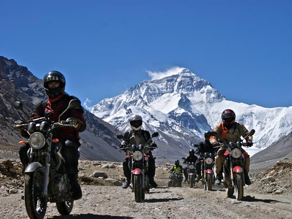 TIBET / Lhasa to Mt. Everest