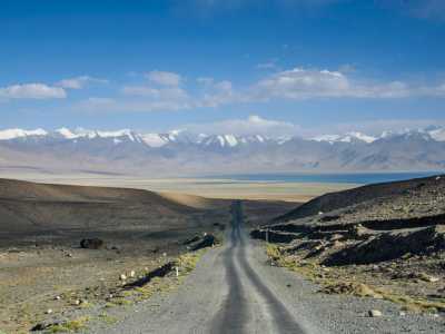 pamir-highway-2.jpg