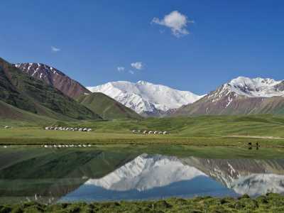 pamir-highway-tour.jpg